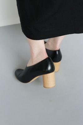 パンプス　ｗｏｏｄ　ｈｅｅｌ　６５　ｃｉｒｃｌｅ　（ｍａｐｌｅ）